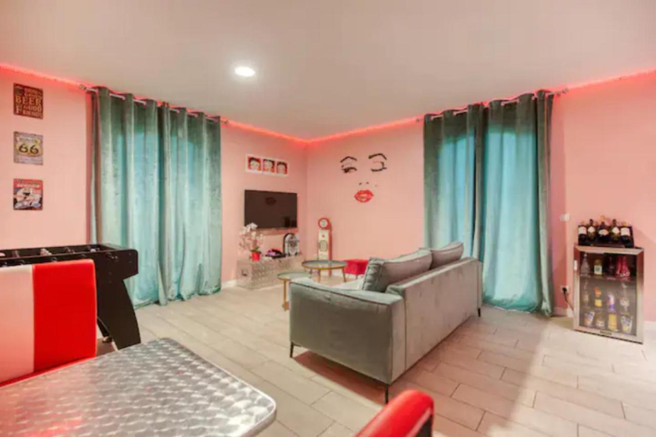 Suite Marilyn Monroe & Spa - 4P - Proche Disney Montry Exterior photo